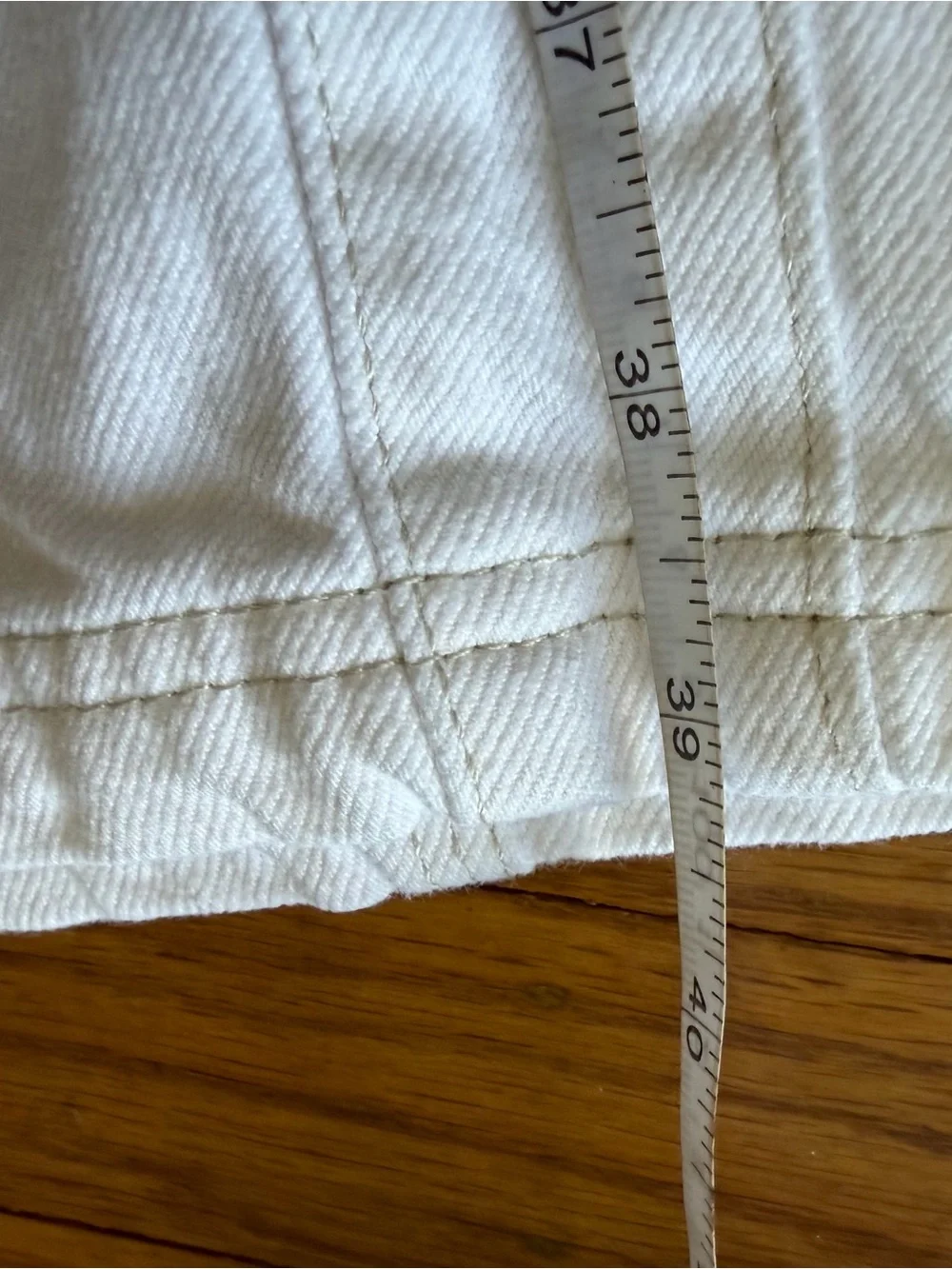 BDG Y2K Cargo Cream Wide-Leg Cargo Pants - Picture 8 of 8